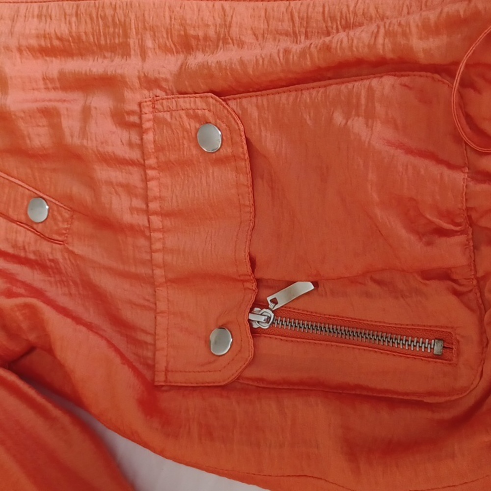 Ladies fun orange wind breaker - Picture 4 of 9